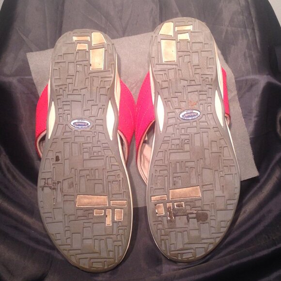 DrScholls Red Sandals - Picture 3 of 5